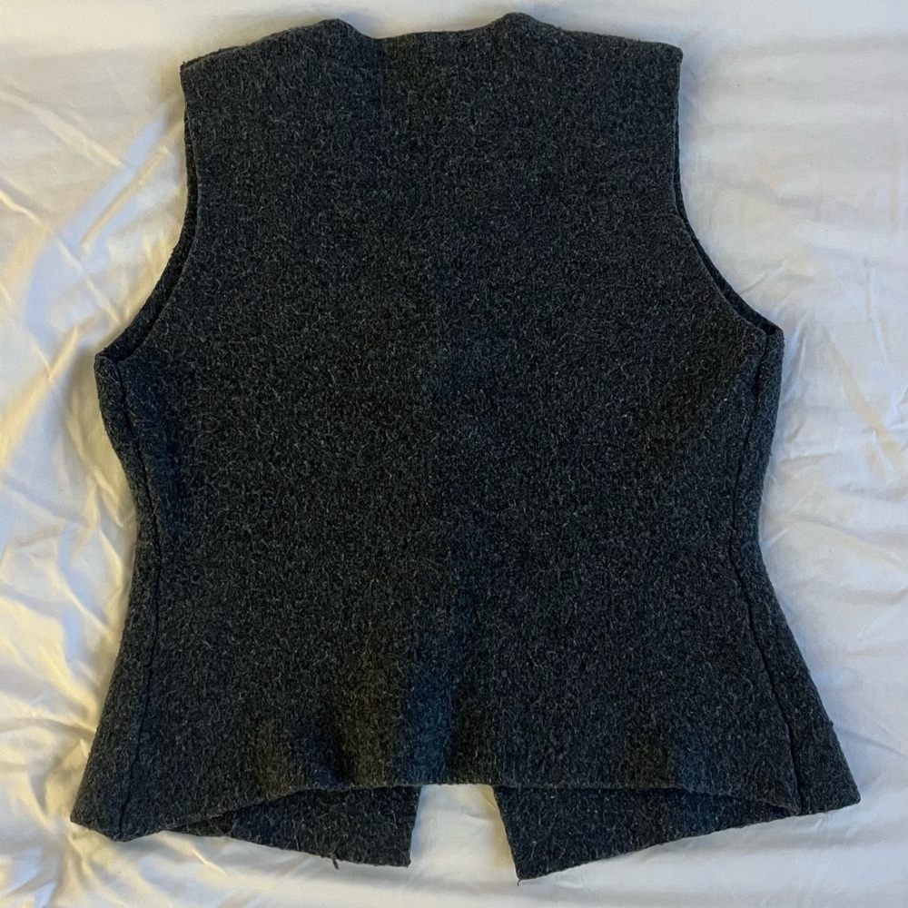 Zara Knit Vest - Picture 2 of 3